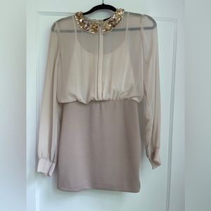 ✨STUNNING FAB’RIK TAUPE M DRESS ✨